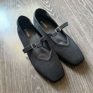 Vivaia Margot Square Toe Mary Jane Walker Flats Size 10.5